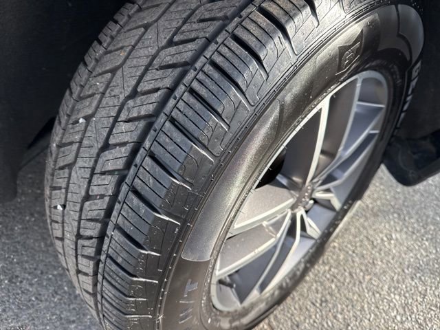 Used 2021 Jeep Grand Cherokee Limited image 8