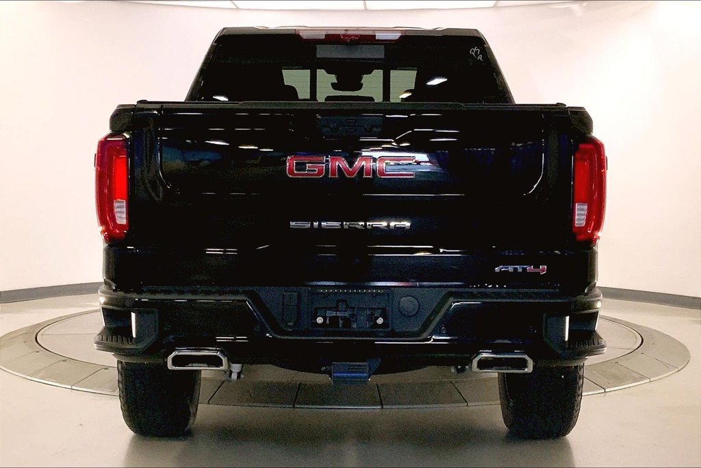 Used 2026 GMC Sierra 1500 AT4 w/ AT4 Premium Package AWD/4WD image 3