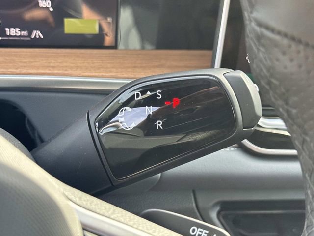 New 2026 Volkswagen Tiguan SEL R-Line image 24