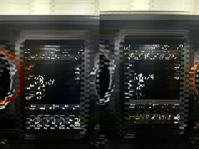 Used 2022 Jeep Gladiator Mojave w/ Cold Weather Group AWD/4WD image 13