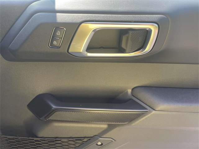 New 2025 Ford Bronco Badlands image 28