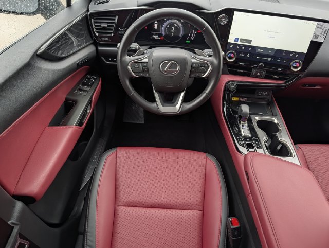 Used 2025 Lexus NX 350h AWD w/ Cold Area Package image 12