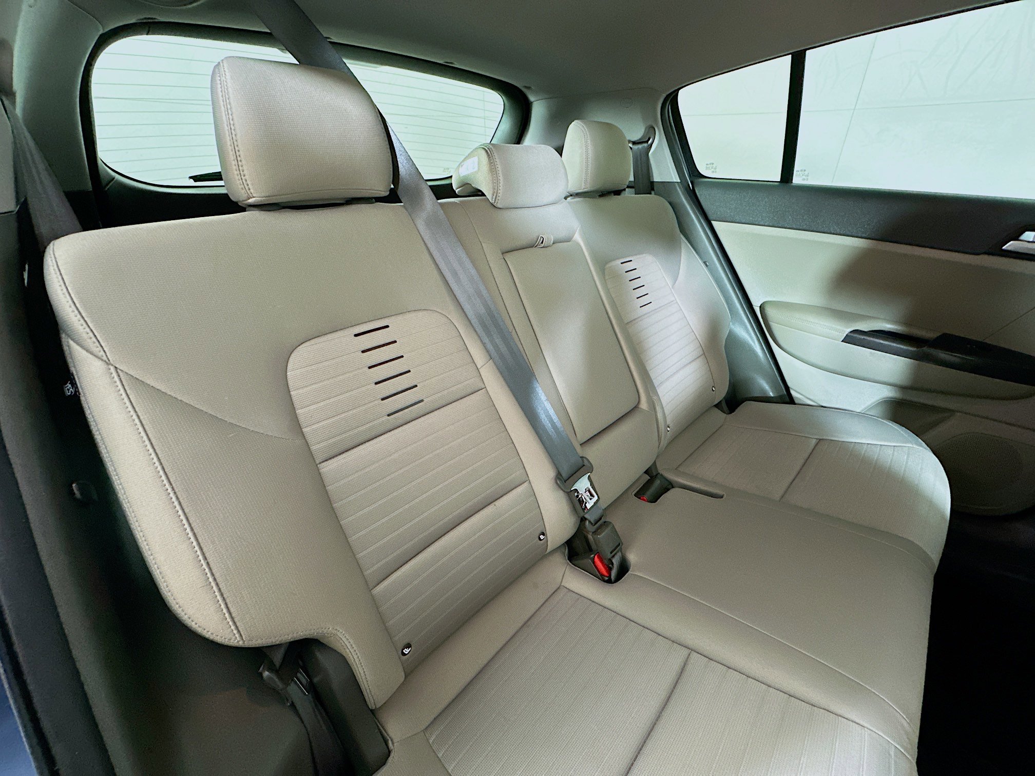 Used 2018 Kia Sportage LX image 24