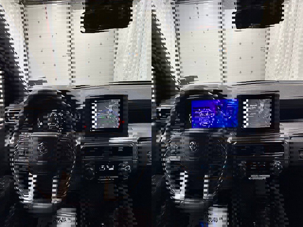 Used 2025 Toyota 4Runner SR5 image 17