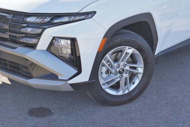 Used 2025 Hyundai Tucson SE AWD/4WD image 21