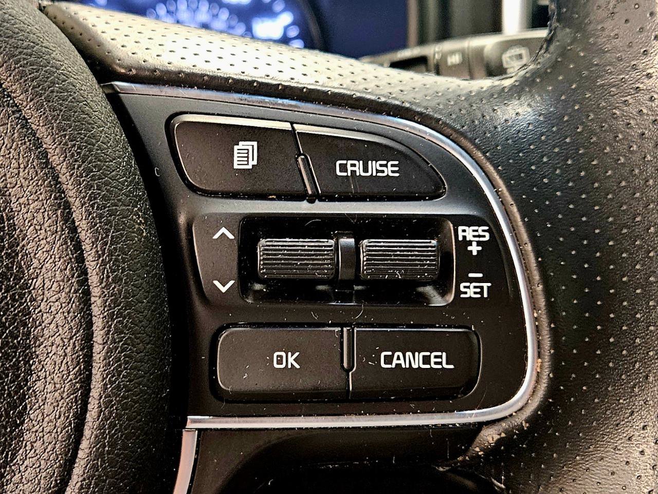 Used 2018 Kia Sportage EX w/ EX Sport Appearance Package image 16