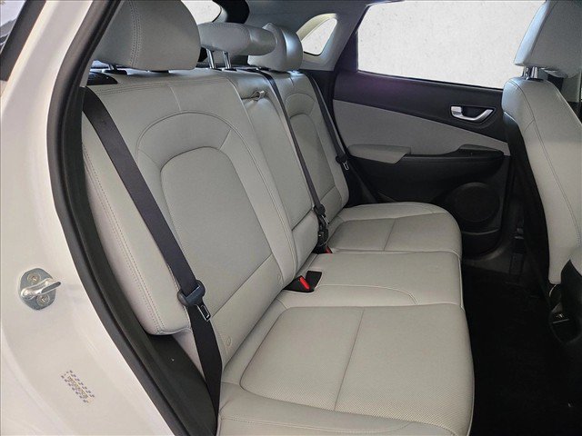 Used 2022 Hyundai Kona Limited AWD/4WD image 19