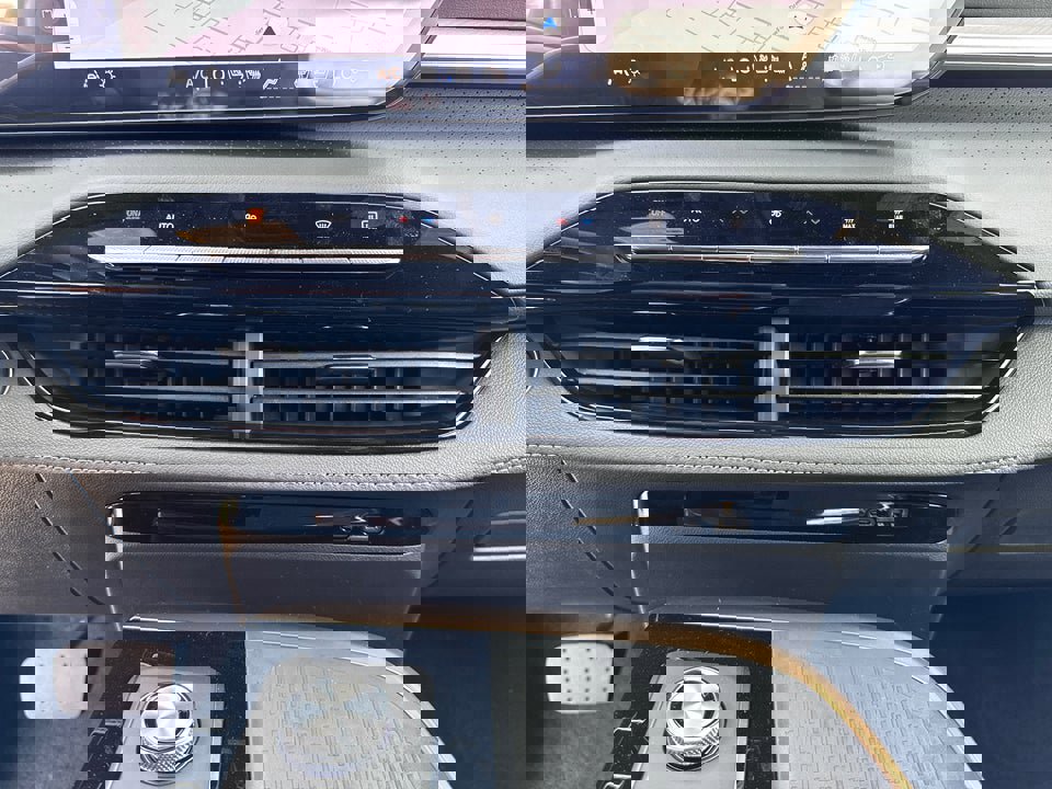 Used 2026 Buick Enclave Avenir w/ Super Cruise Package image 34