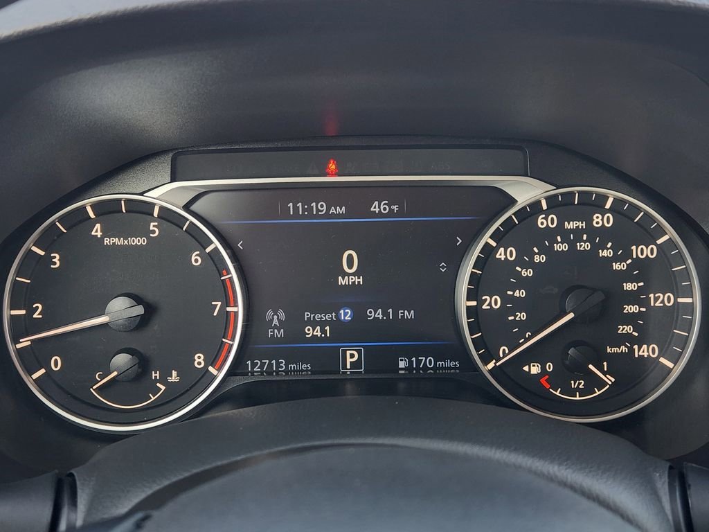 Used 2025 Nissan Altima 2.5 SV image 16