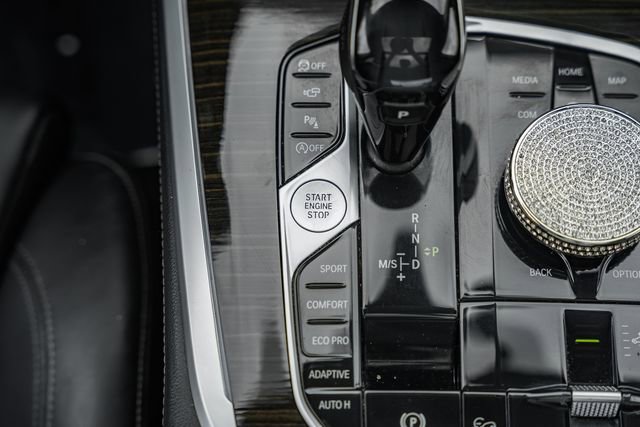 Used 2020 BMW X7 xDrive40i w/ Cold Weather Package image 28