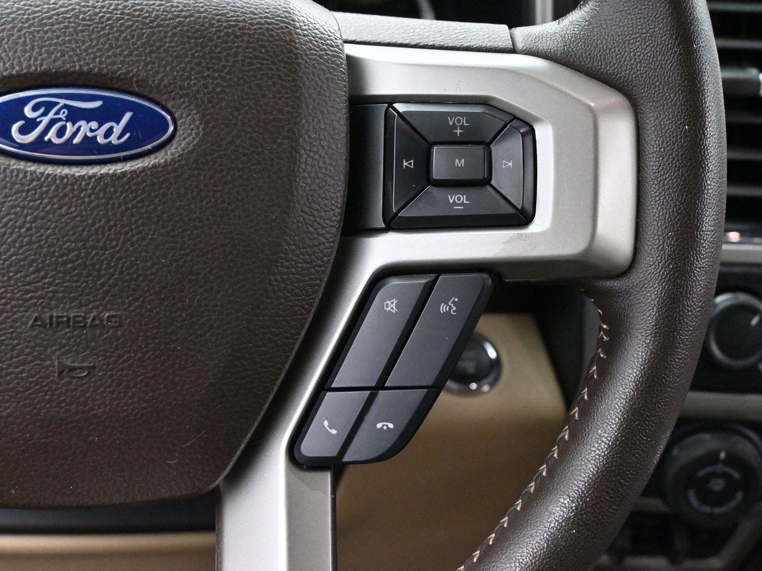 Used 2019 Ford F150 Lariat w/ Equipment Group 502A Luxury image 20