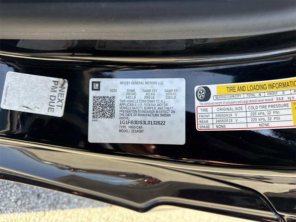 Used 2020 Chevrolet Camaro LT image 30