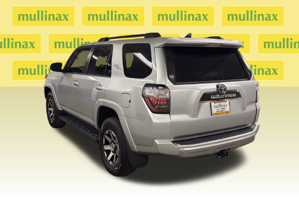 Used 2023 Toyota 4Runner TRD Off-Road AWD/4WD image 14