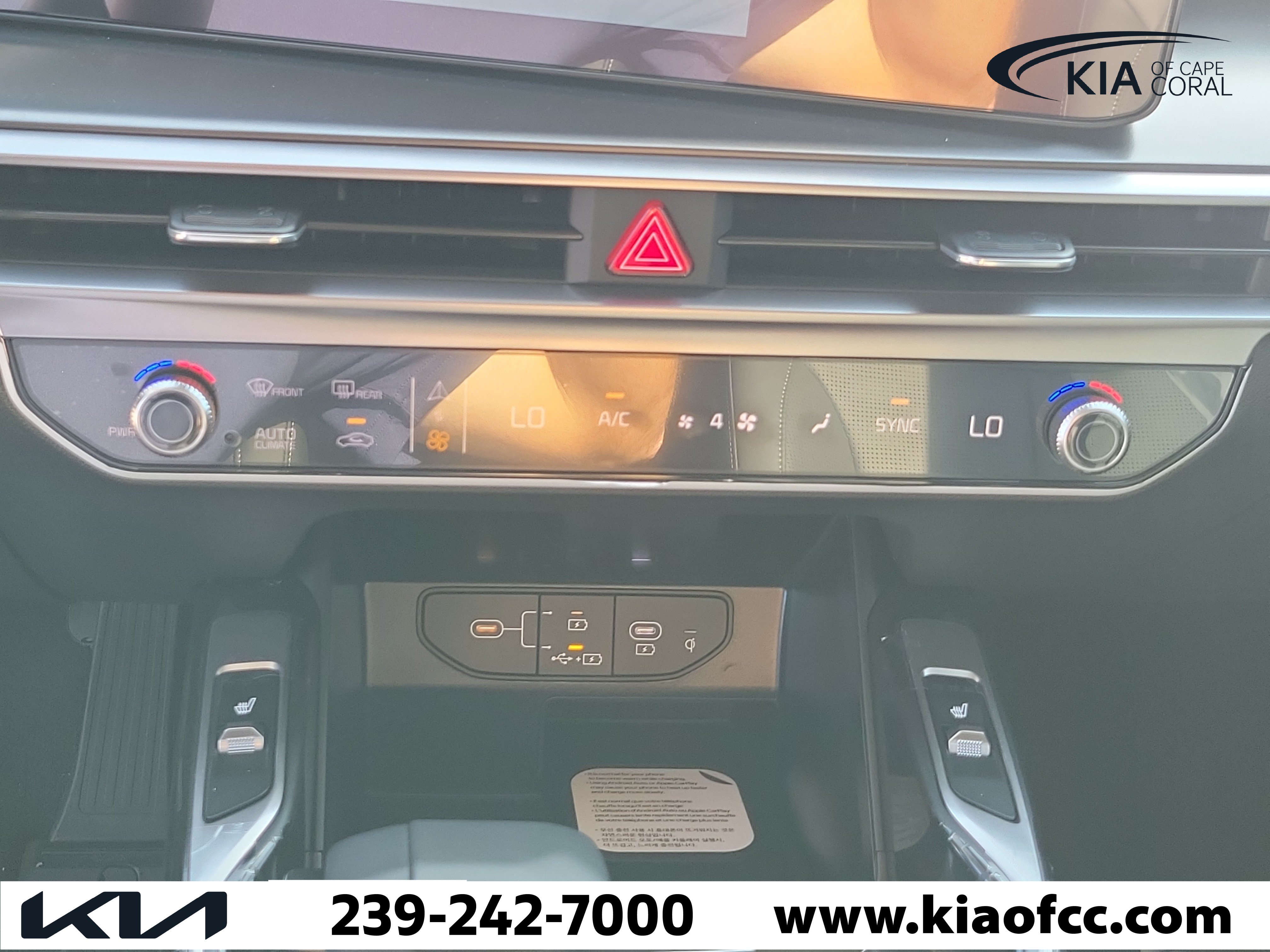 New 2026 Kia Sorento S w/ S Panoramic Sunroof Package FWD image 26