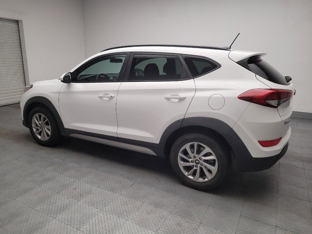 Used 2017 Hyundai Tucson SE w/ SE Popular Package 02 FWD image 3