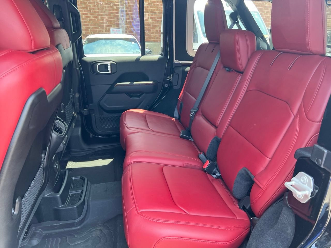 Used 2024 Jeep Wrangler Unlimited Rubicon 392 AWD/4WD image 18