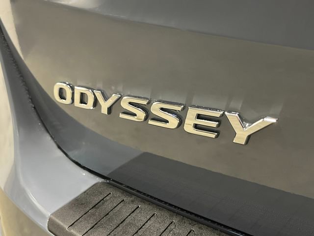 New 2026 Honda Odyssey Touring image 9