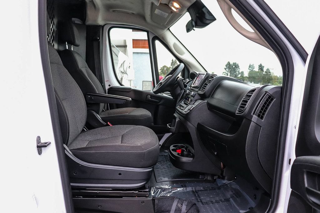 Used 2025 RAM ProMaster 2500 FWD image 19