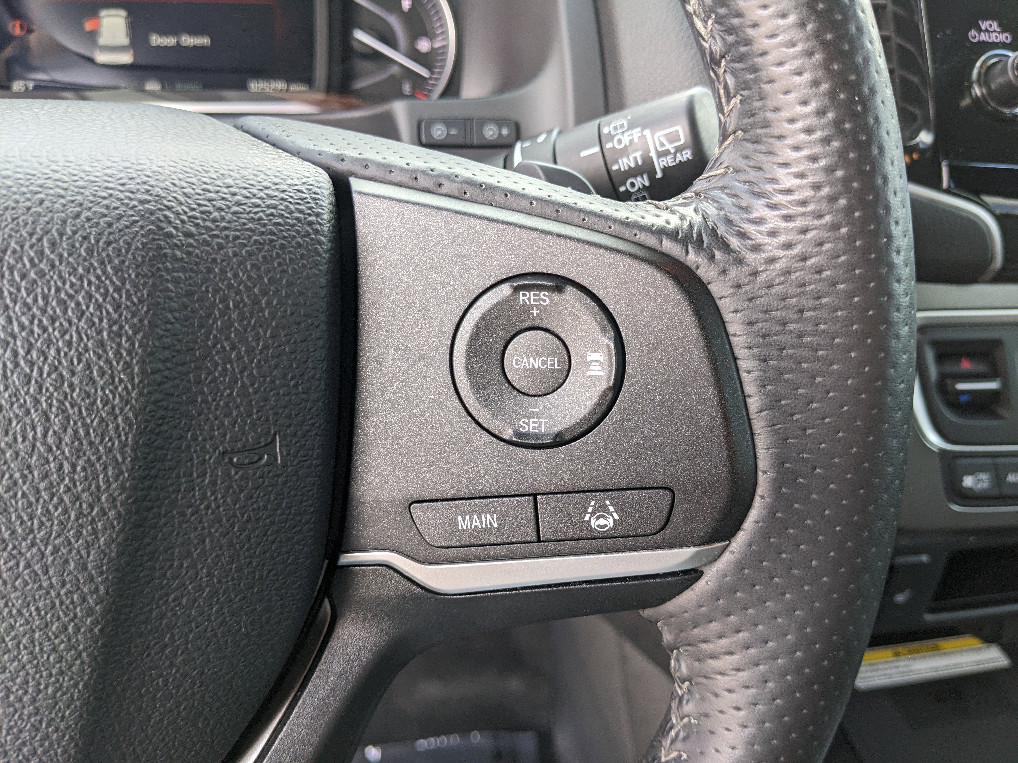 Used 2022 Honda Passport EX-L image 34