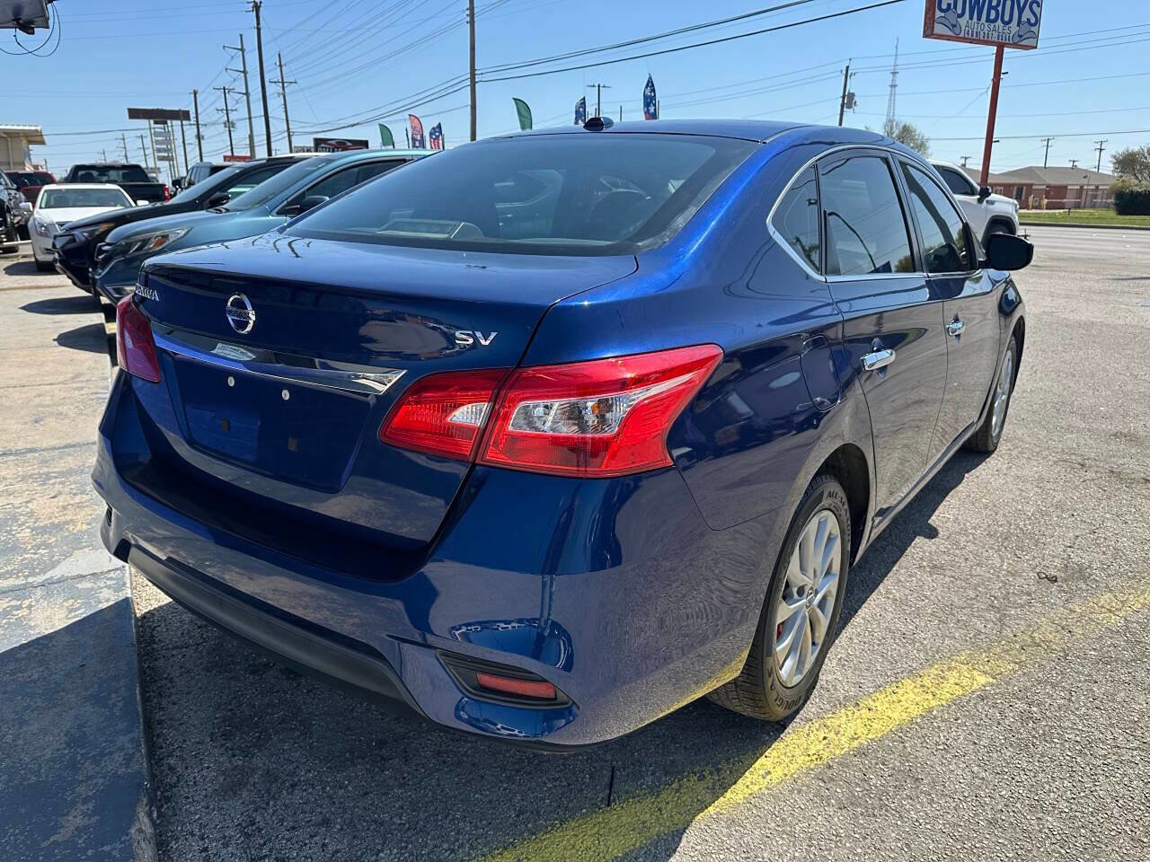 Used 2019 Nissan Sentra SV FWD image 5