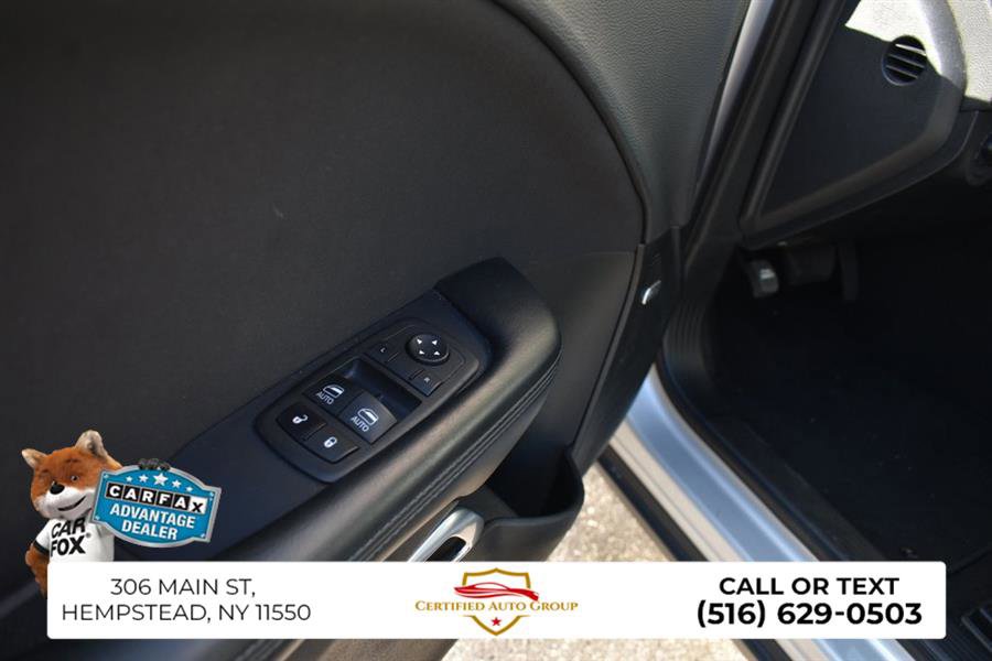 Used 2023 Dodge Challenger SXT w/ Cold Weather Group image 14