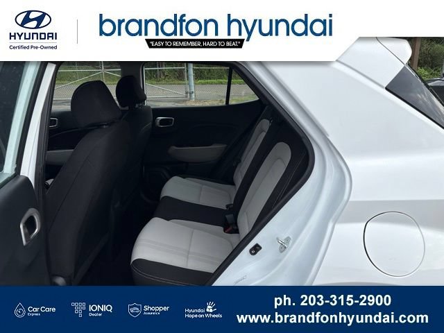 Certified 2023 Hyundai Venue SEL FWD image 23