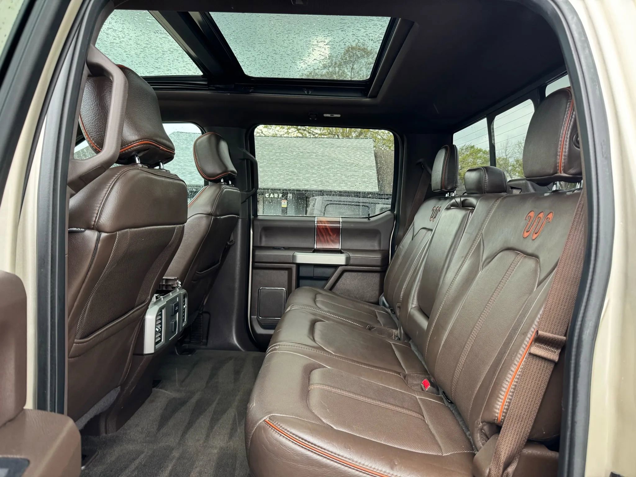 Used 2017 Ford F350 King Ranch w/ Tow Technology Bundle AWD/4WD image 32