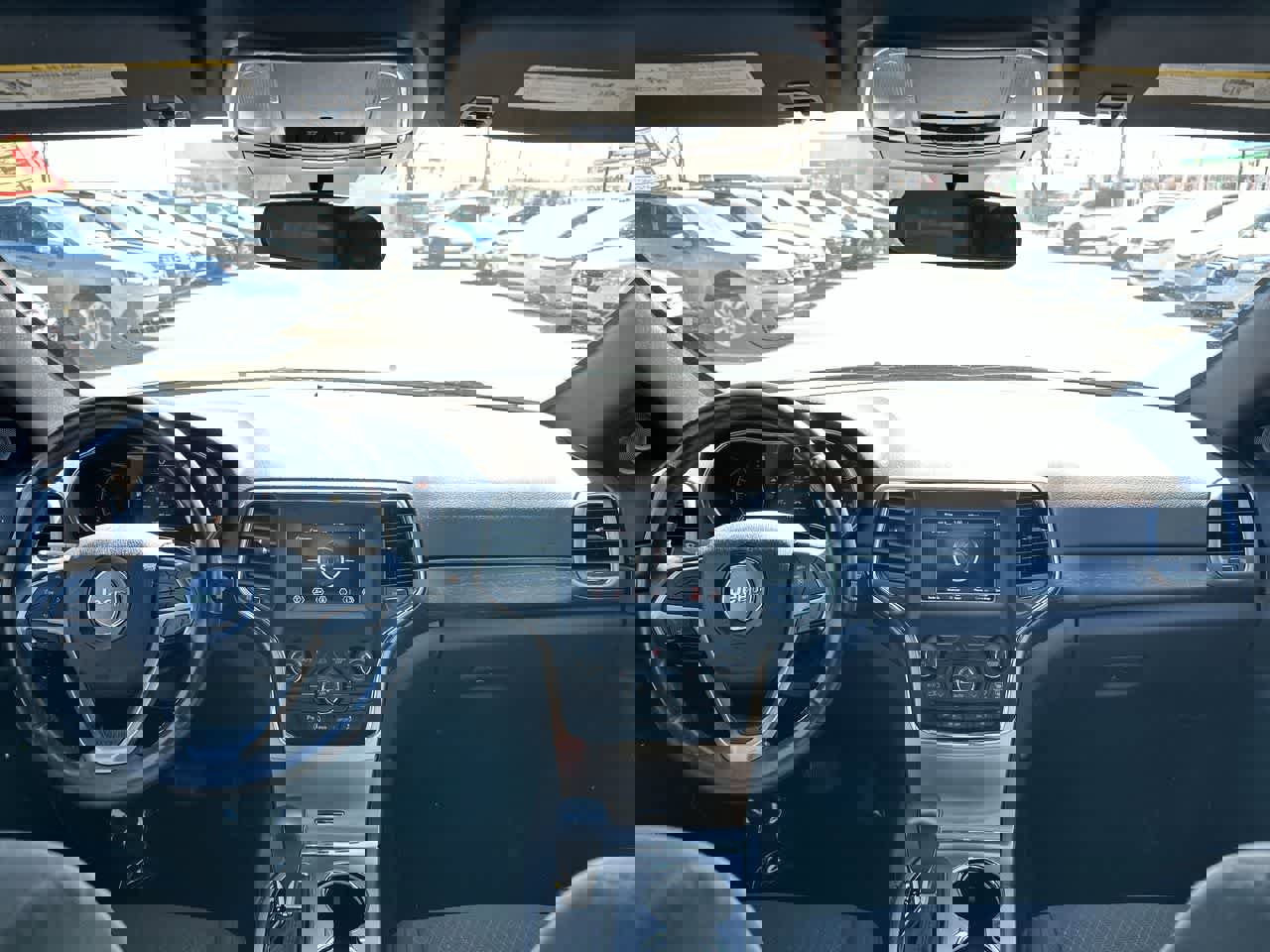 Used 2018 Jeep Grand Cherokee Laredo image 20