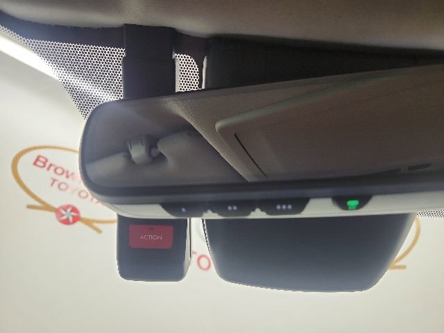 Certified 2025 Toyota Highlander Limited AWD/4WD image 77