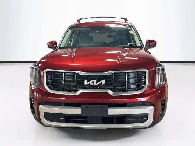 Certified 2024 Kia Telluride S w/ S Sunroof Package AWD/4WD image 2