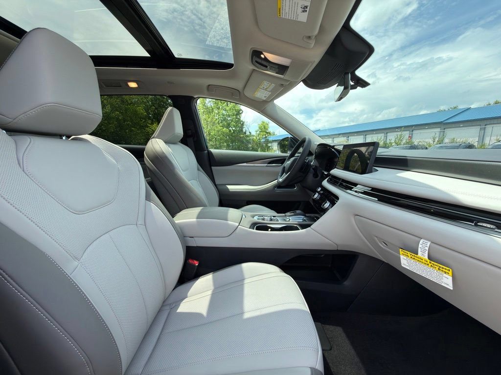 New 2027 INFINITI QX60 Luxe w/ Cargo Package AWD/4WD image 14