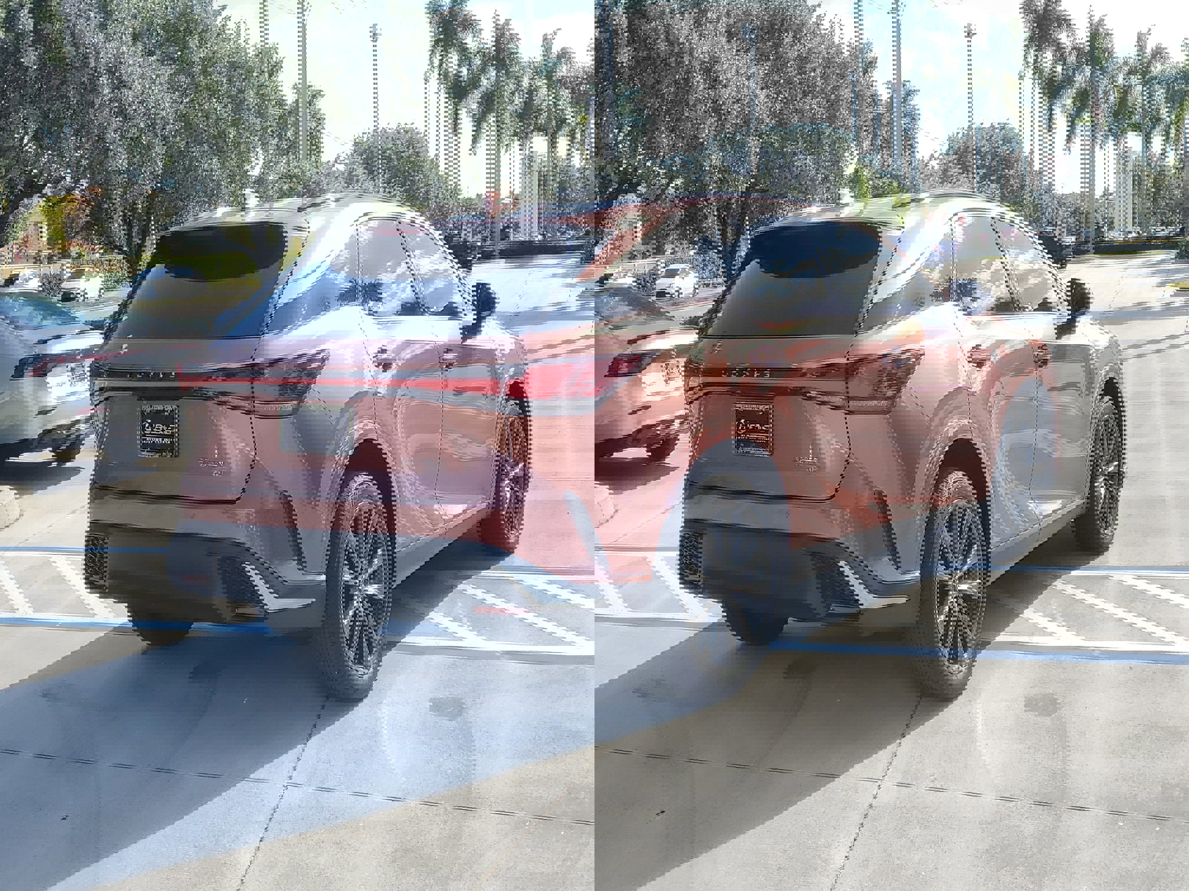 Used 2024 Lexus RX 350 F Sport w/ Convenience Package image 11