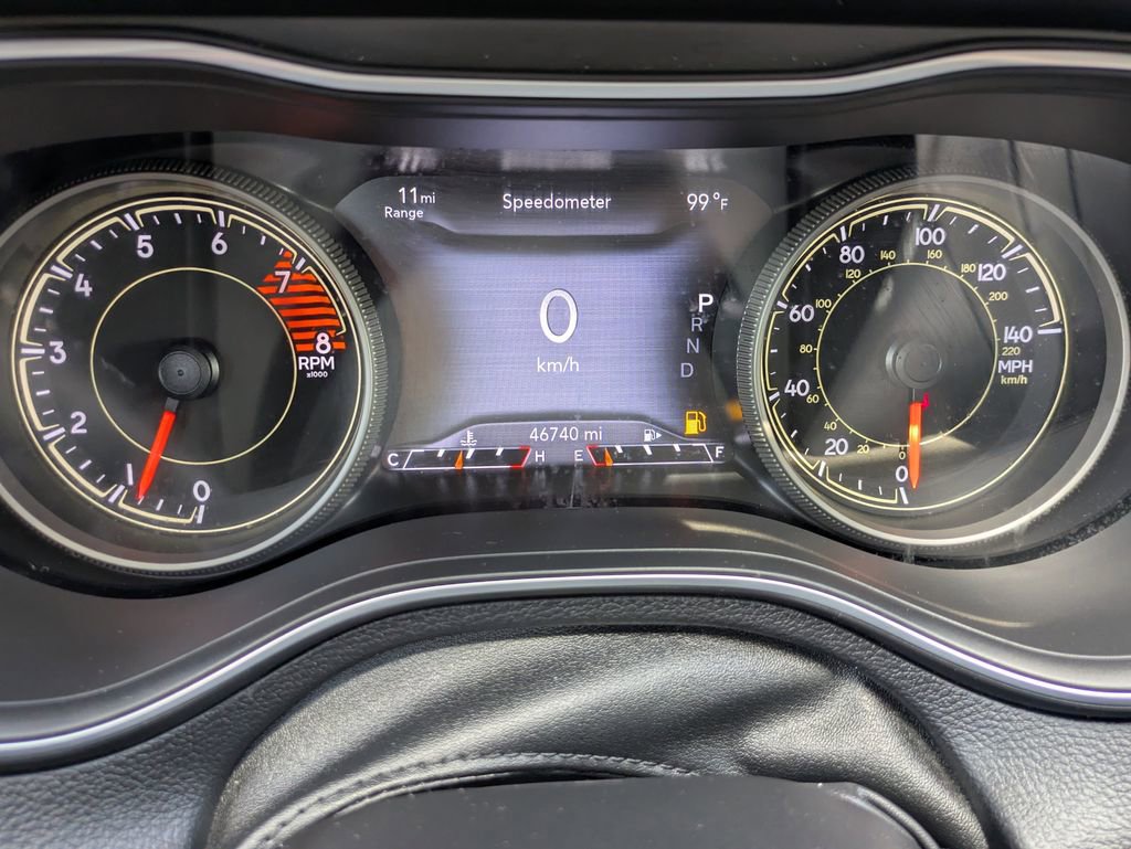 Used 2022 Jeep Cherokee Trailhawk image 30