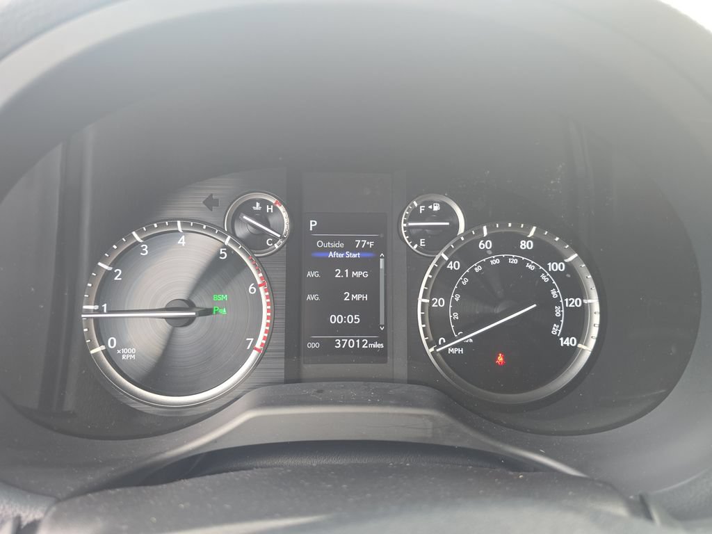 Used 2021 Lexus GX 460 Premium w/ Premium Package AWD/4WD image 18
