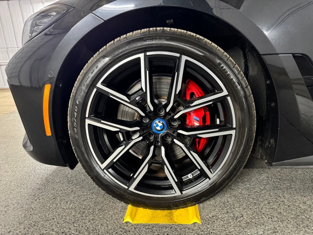Used 2024 BMW i4 M50 AWD/4WD image 17