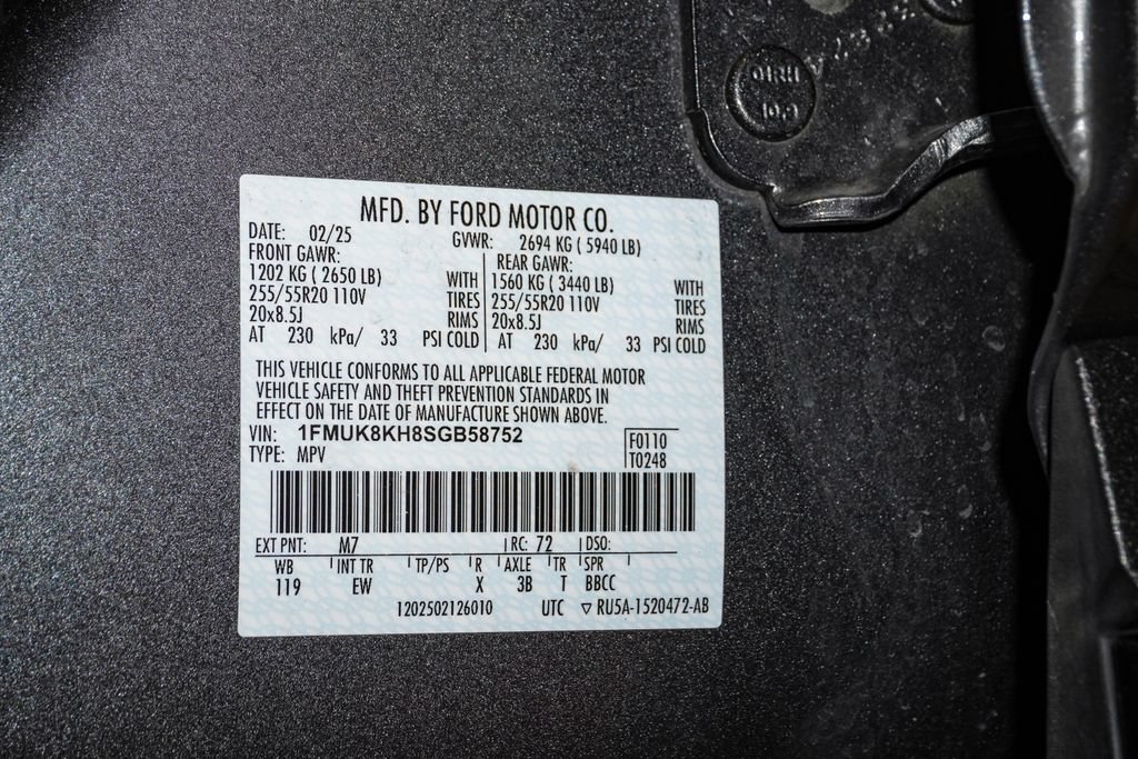 Used 2025 Ford Explorer ST-Line AWD/4WD image 31