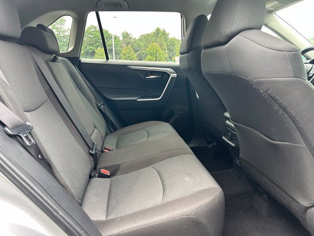 Used 2025 Toyota RAV4 XLE AWD/4WD image 41