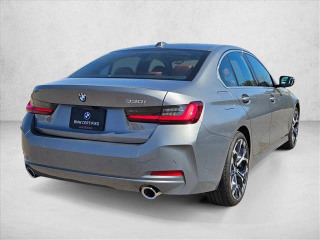 Certified 2025 BMW 330i Sedan w/ Convenience Package image 5