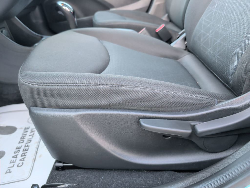 Used 2022 Chevrolet Spark LT w/ Spark Special Edition image 9