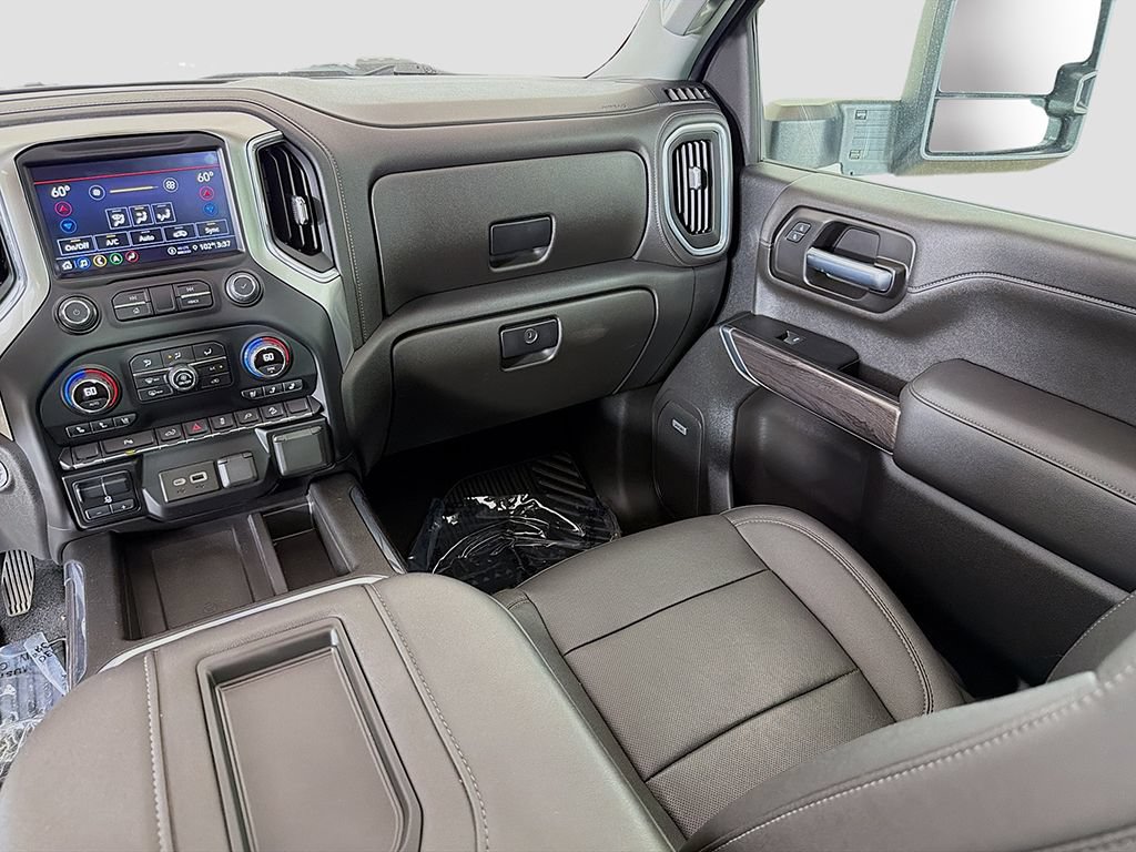 Used 2022 Chevrolet Silverado 3500 LTZ w/ LTZ Plus Package AWD/4WD image 32