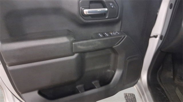 Used 2020 Chevrolet Silverado 1500 Custom w/ Custom Value Package image 23