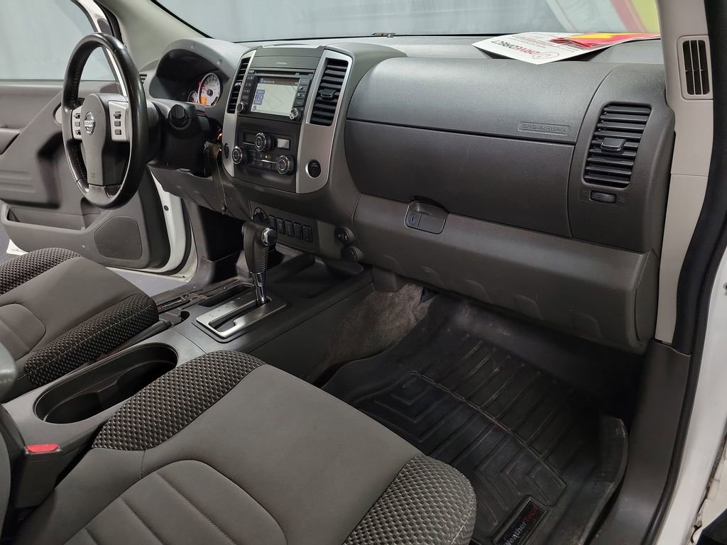 Used 2018 Nissan Frontier PRO-4X image 24