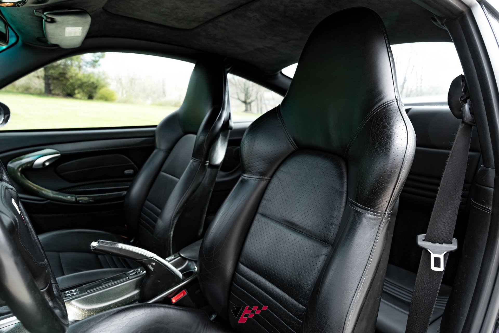 Used 2001 Porsche 911 Turbo image 11