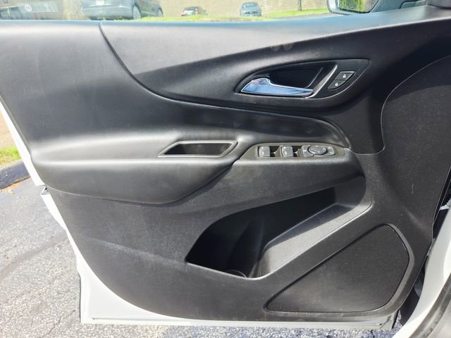 Used 2020 Chevrolet Equinox LT image 31