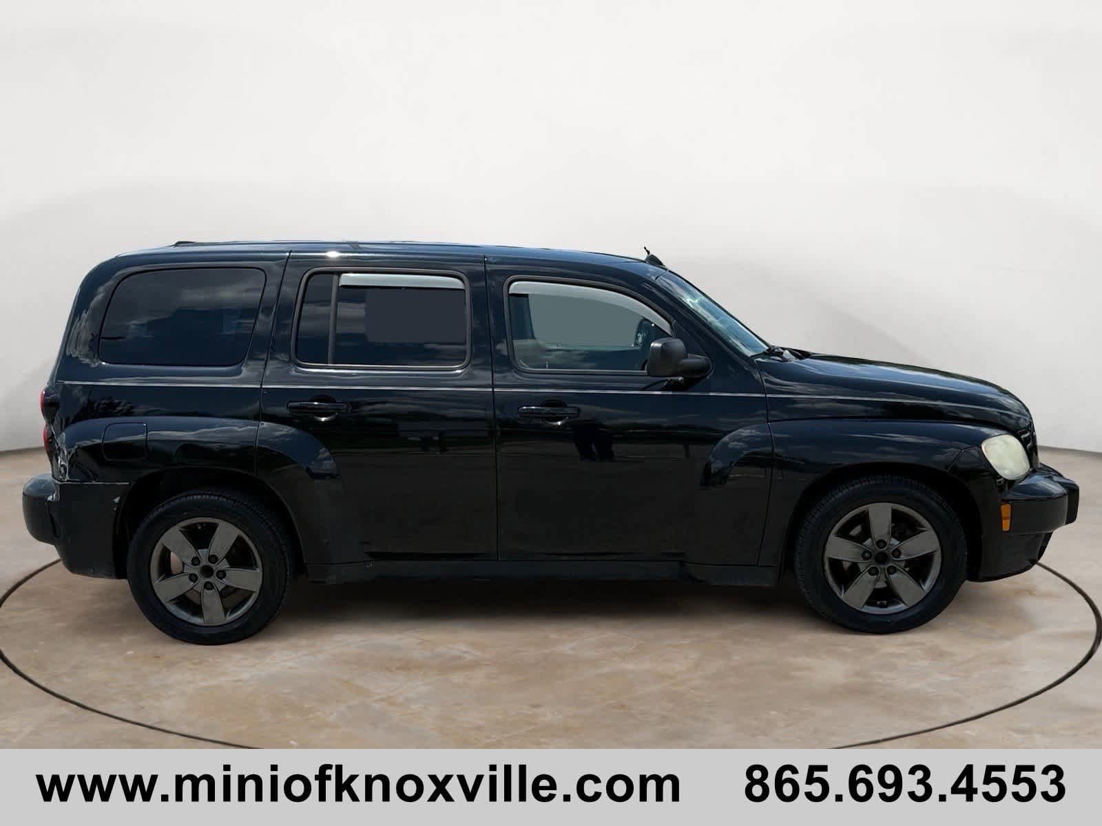 Used 2010 Chevrolet HHR LS FWD image 2