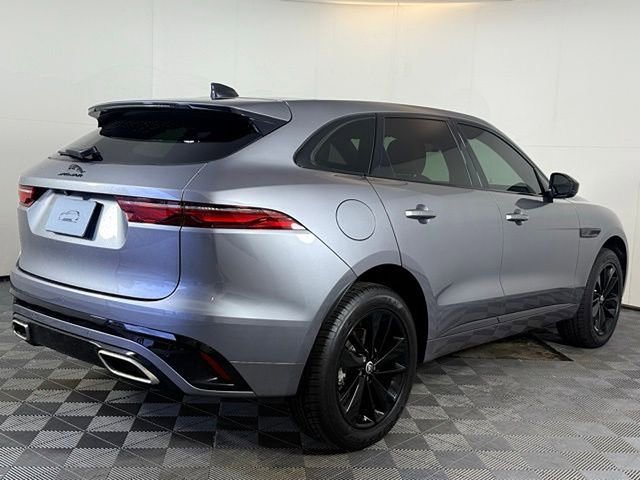 New 2025 Jaguar F-PACE R-Dynamic S image 8