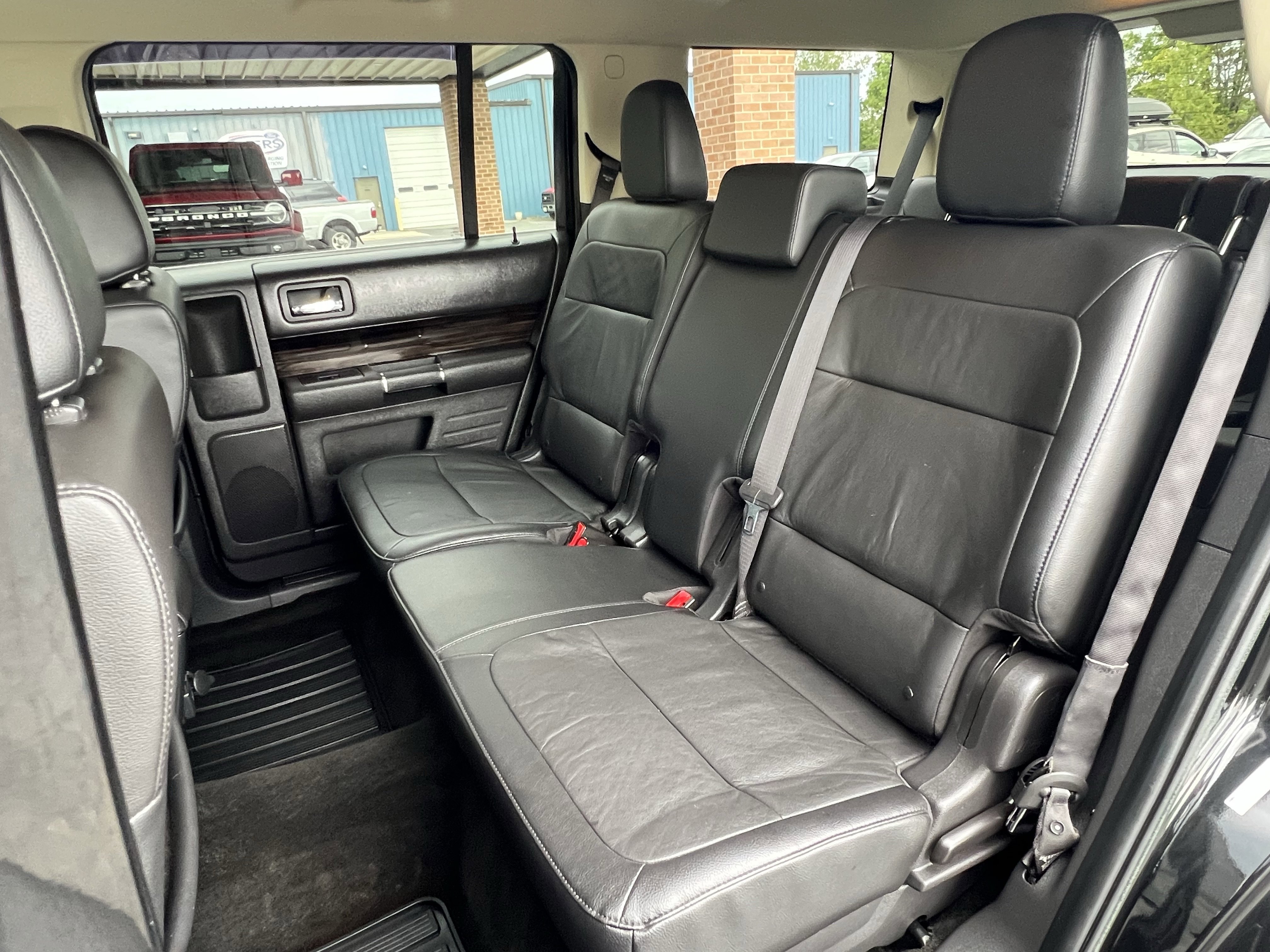 Used 2015 Ford Flex SEL w/ Equipment Group 202A AWD/4WD image 16