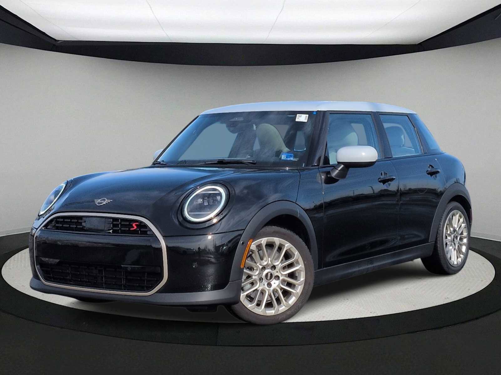 Used 2025 MINI Cooper S image 1