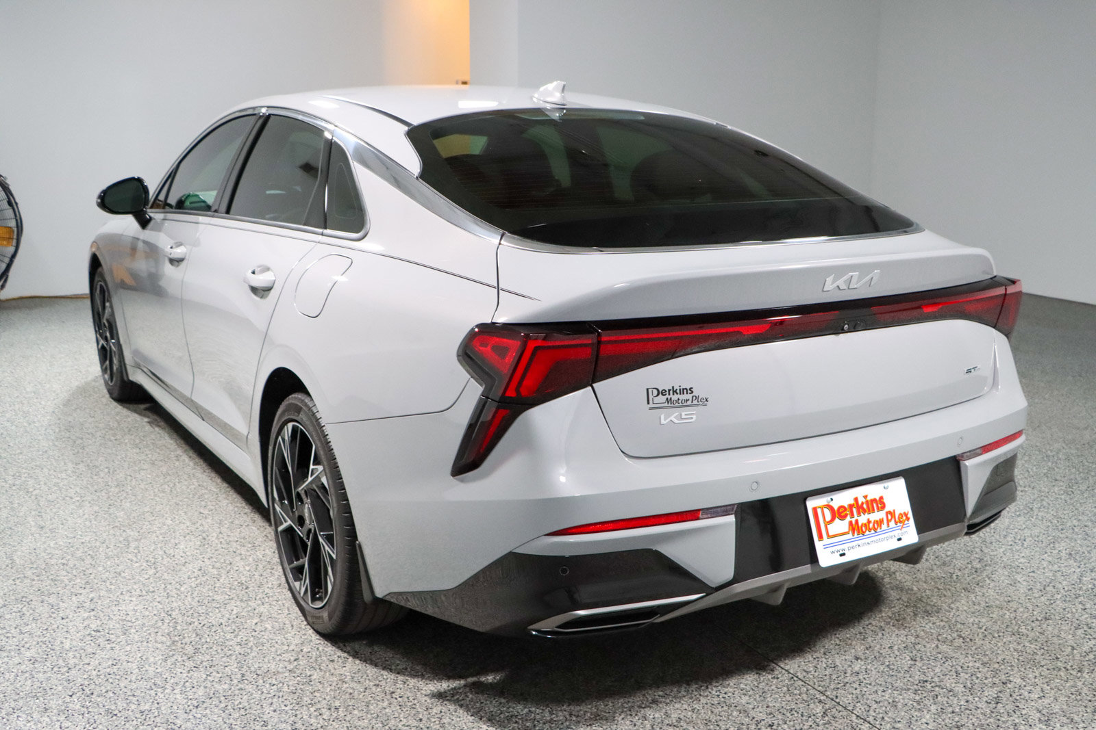 Used 2025 Kia K5 GT-Line image 9