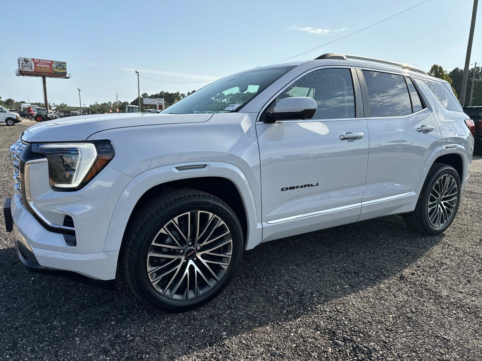 New 2027 GMC Terrain Denali w/ LPO, Black Badging Package AWD/4WD image 7